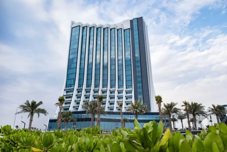 تور کیش هتل آریا باستان